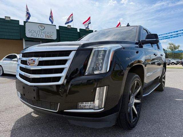 2016 Cadillac Escalade Luxury Collection