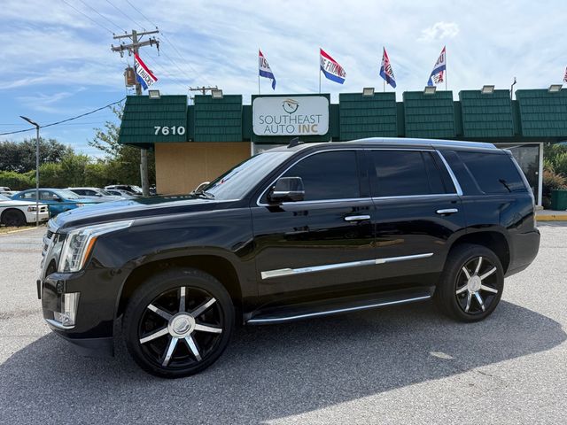 2016 Cadillac Escalade Luxury Collection