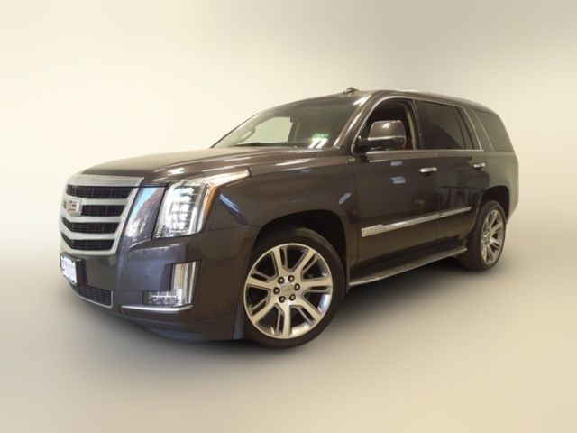 2016 Cadillac Escalade Luxury Collection