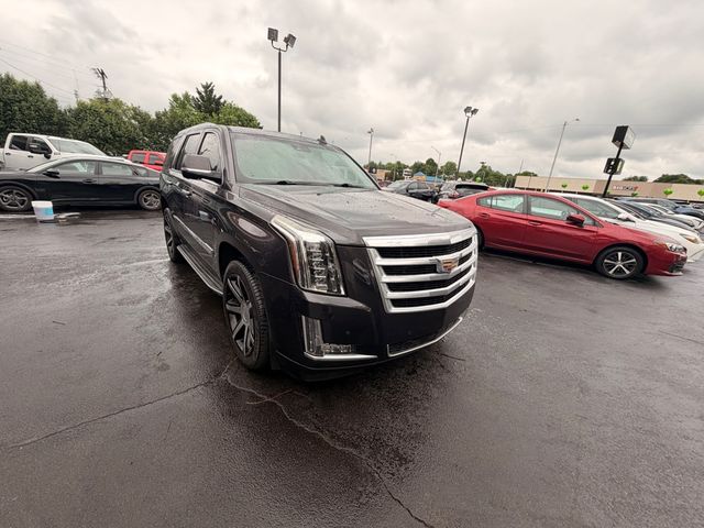 2016 Cadillac Escalade Luxury Collection