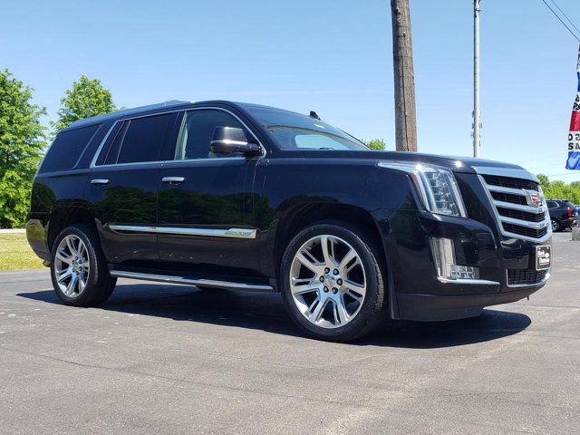 2016 Cadillac Escalade Luxury Collection