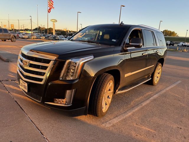 2016 Cadillac Escalade Luxury Collection