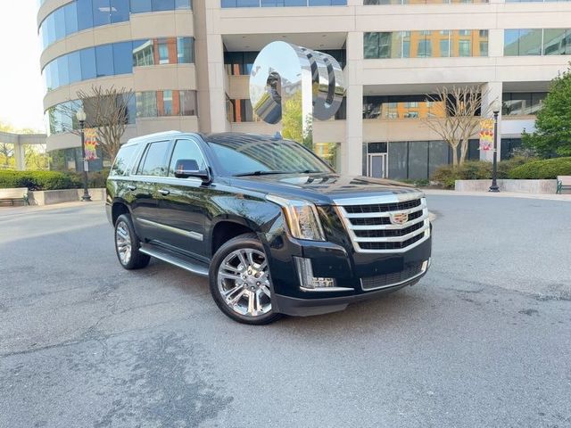 2016 Cadillac Escalade Luxury Collection