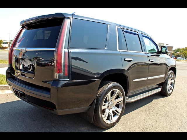 2016 Cadillac Escalade Luxury Collection