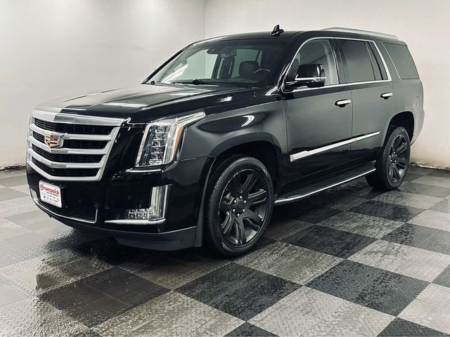 2016 Cadillac Escalade Luxury Collection