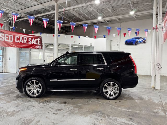 2016 Cadillac Escalade Luxury Collection