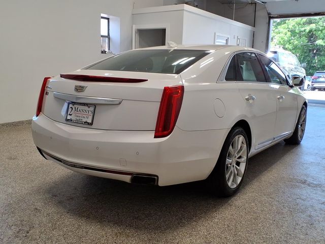 2016 Cadillac XTS Luxury Collection