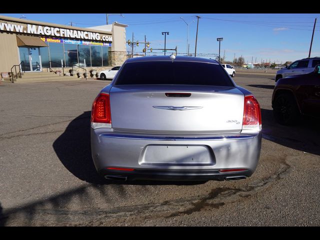 2016 Chrysler 300 300C