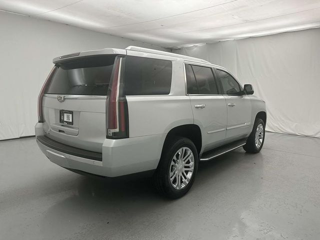 2016 Cadillac Escalade Standard