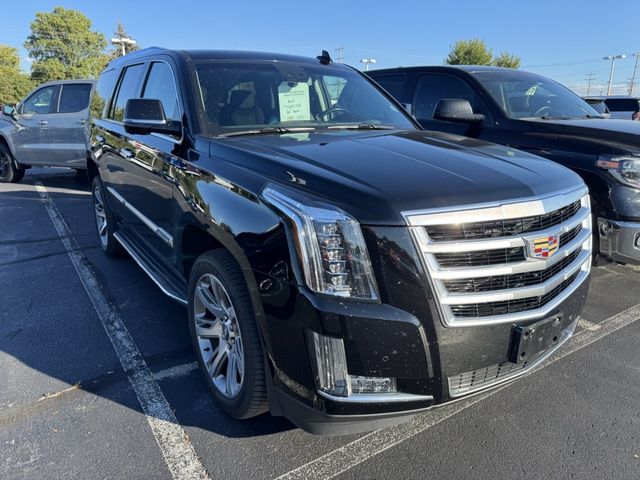 2016 Cadillac Escalade Luxury Collection