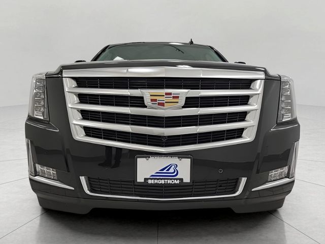 2016 Cadillac Escalade Luxury Collection