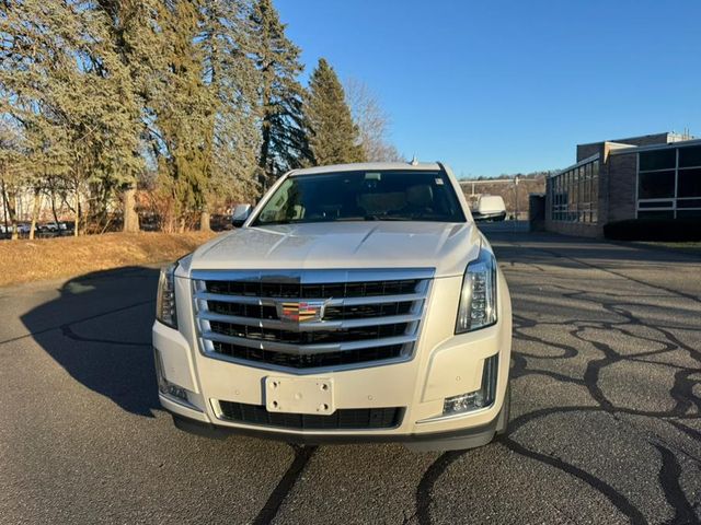 2016 Cadillac Escalade Luxury Collection