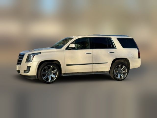 2016 Cadillac Escalade Luxury Collection