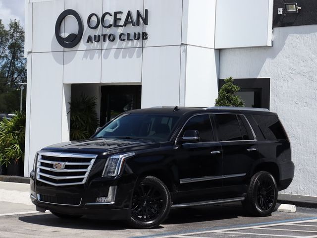 2016 Cadillac Escalade Standard