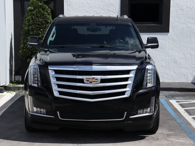 2016 Cadillac Escalade Standard