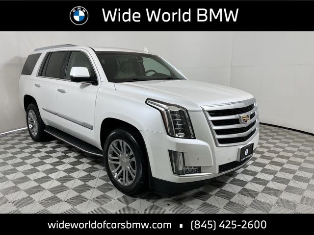 2016 Cadillac Escalade Standard