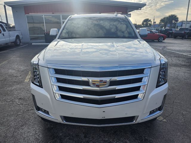 2016 Cadillac Escalade ESV Luxury Collection