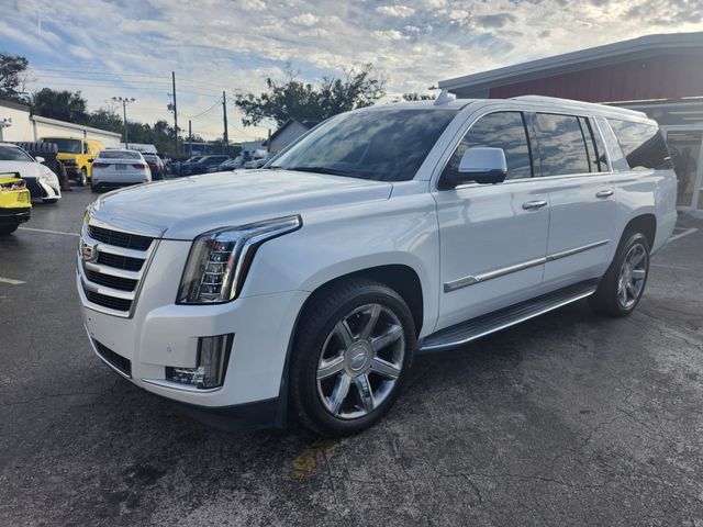 2016 Cadillac Escalade ESV Luxury Collection