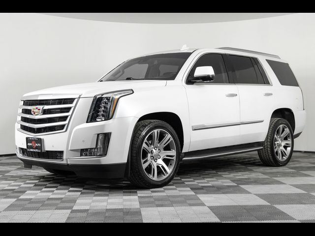 2016 Cadillac Escalade Luxury Collection