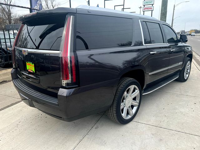 2016 Cadillac Escalade ESV Luxury Collection