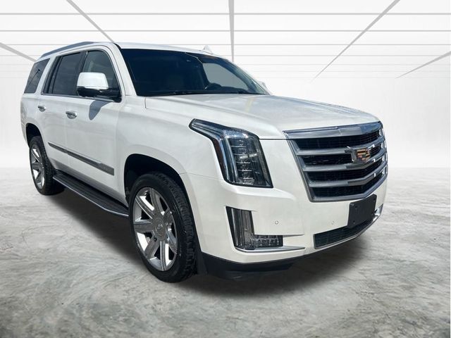 2016 Cadillac Escalade Luxury Collection