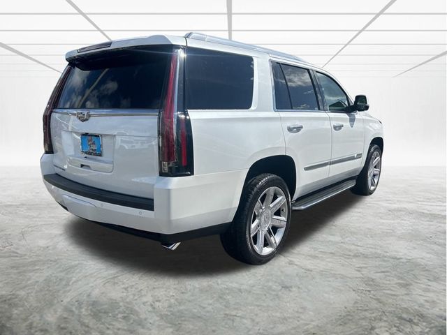 2016 Cadillac Escalade Luxury Collection