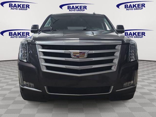 2016 Cadillac Escalade Luxury Collection