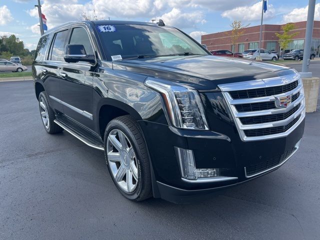 2016 Cadillac Escalade Luxury Collection