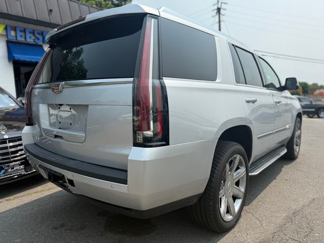 2016 Cadillac Escalade Luxury Collection