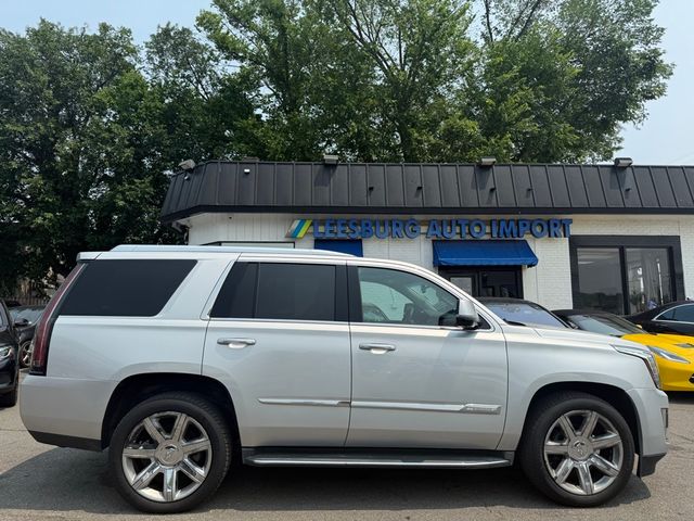 2016 Cadillac Escalade Luxury Collection