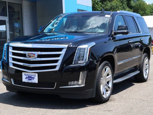 2016 Cadillac Escalade Luxury Collection