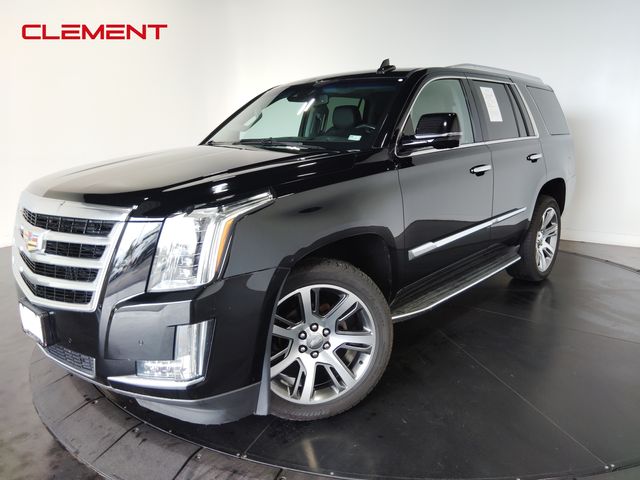 2016 Cadillac Escalade Luxury Collection