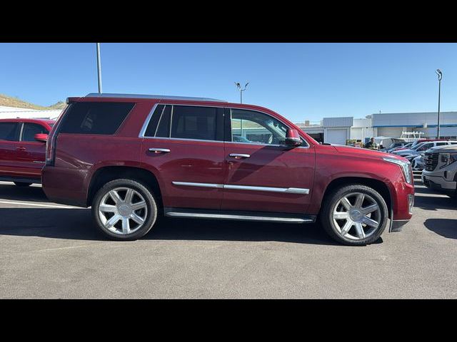 2016 Cadillac Escalade Luxury Collection