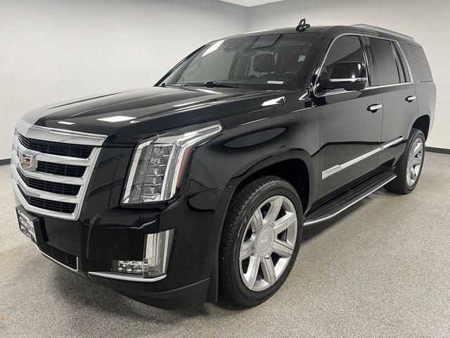 2016 Cadillac Escalade Luxury Collection