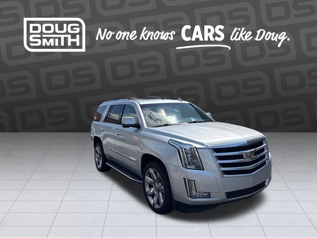 2016 Cadillac Escalade Luxury Collection
