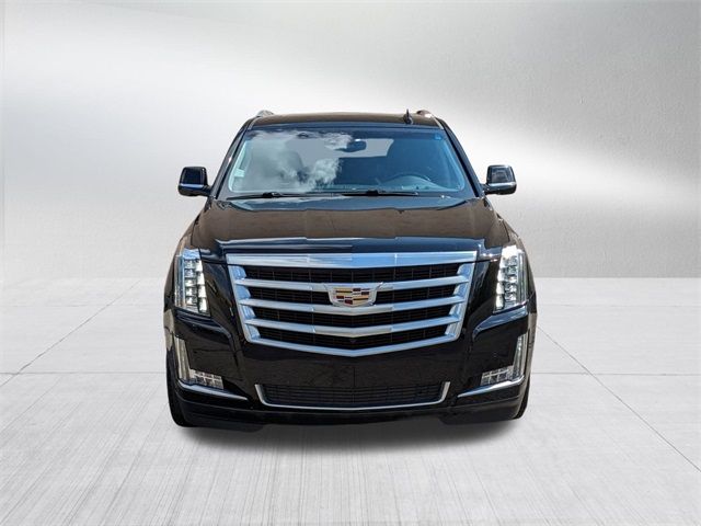 2016 Cadillac Escalade Luxury Collection