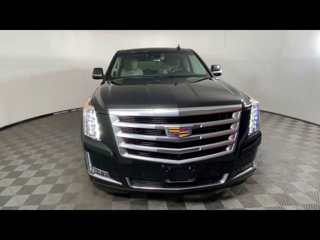 2016 Cadillac Escalade Luxury Collection