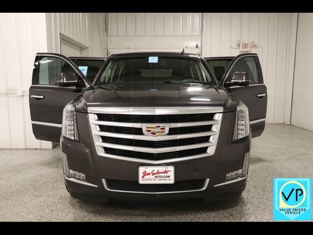 2016 Cadillac Escalade Luxury Collection