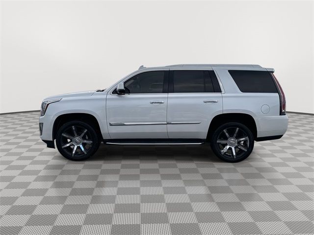 2016 Cadillac Escalade Luxury Collection