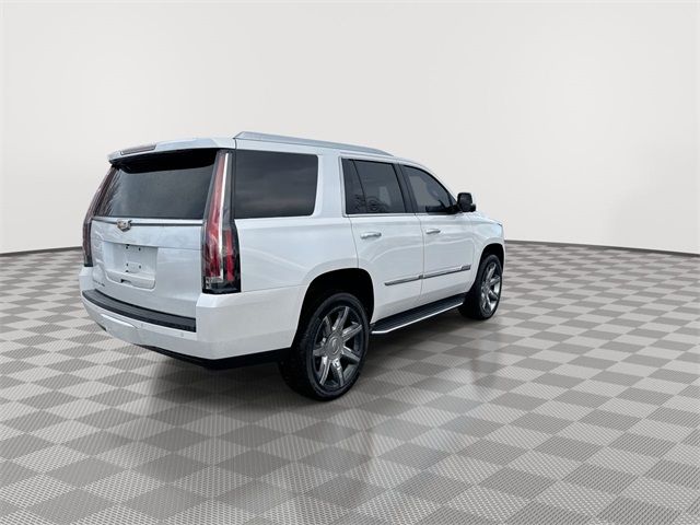 2016 Cadillac Escalade Luxury Collection