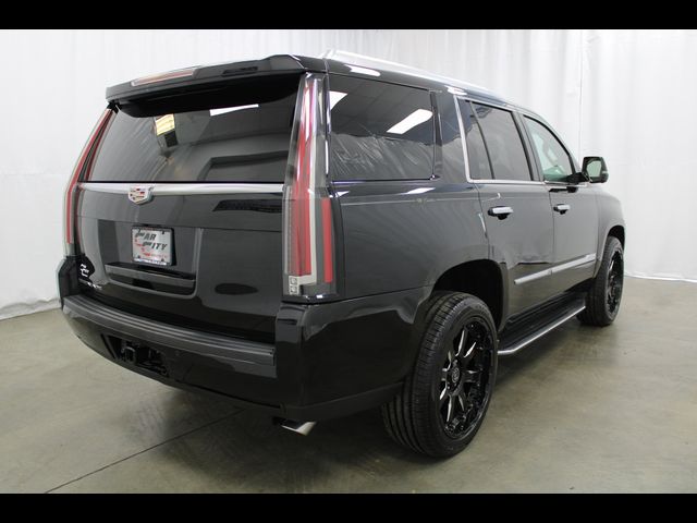 2016 Cadillac Escalade Luxury Collection