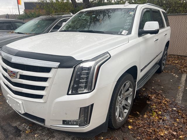 2016 Cadillac Escalade Luxury Collection