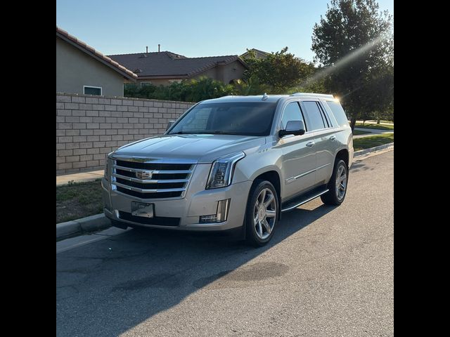 2016 Cadillac Escalade Luxury Collection