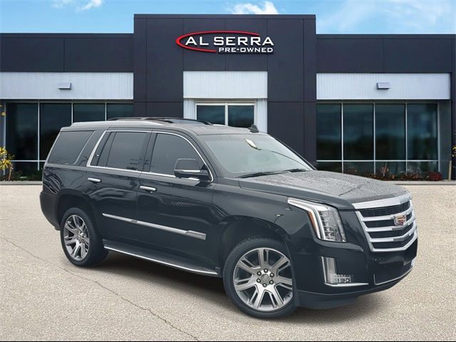 2016 Cadillac Escalade Luxury Collection