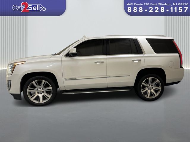 2016 Cadillac Escalade Luxury Collection