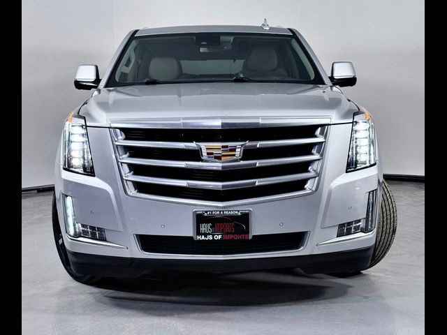 2016 Cadillac Escalade Luxury Collection