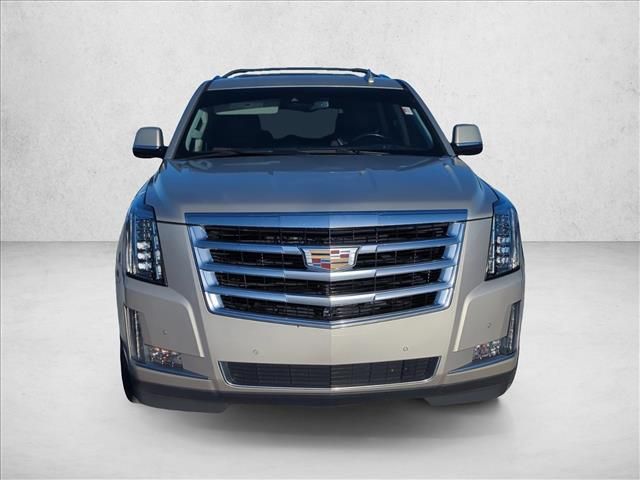 2016 Cadillac Escalade Luxury Collection