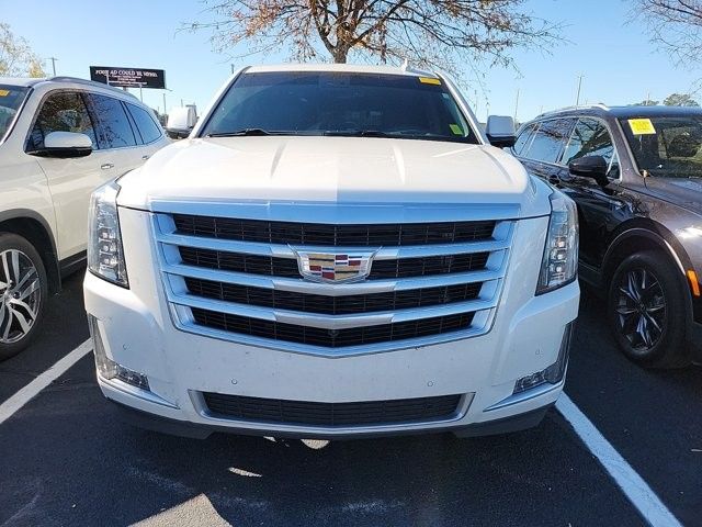 2016 Cadillac Escalade Luxury Collection