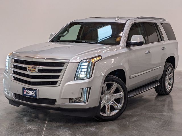 2016 Cadillac Escalade Luxury Collection