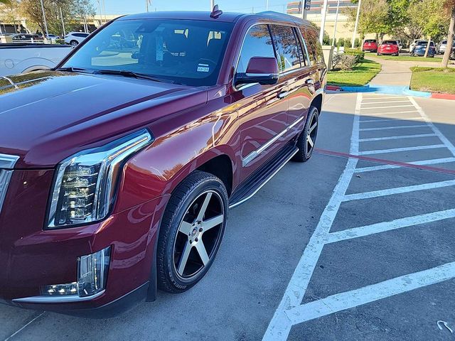 2016 Cadillac Escalade Luxury Collection